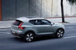 2019 Volvo XC40 T5 Momentum AWD in Amazon Blue - Driving Rear Right Three-quarter Top View